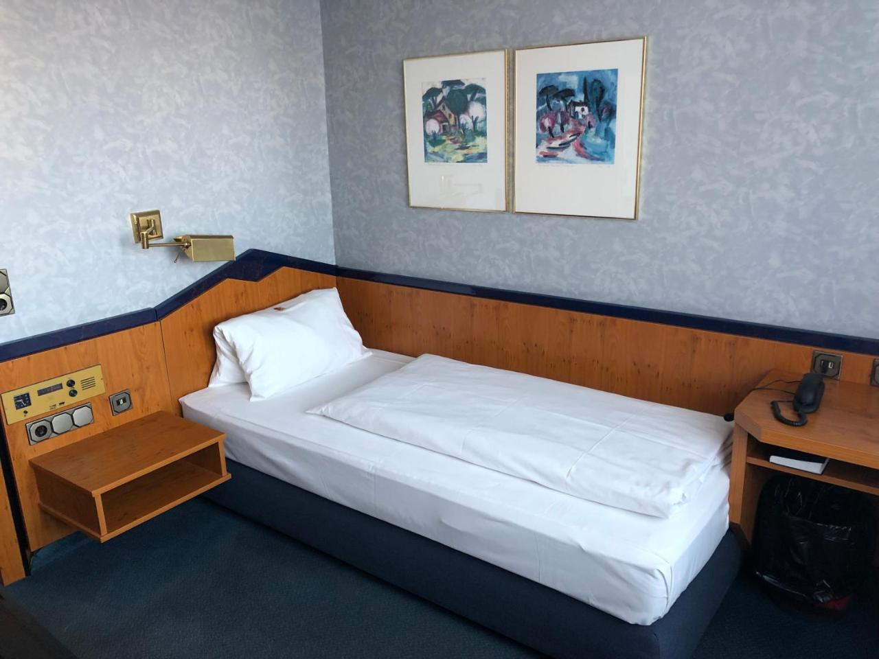Hotel Restaurant New Neuenhof 伍珀塔尔 外观 照片